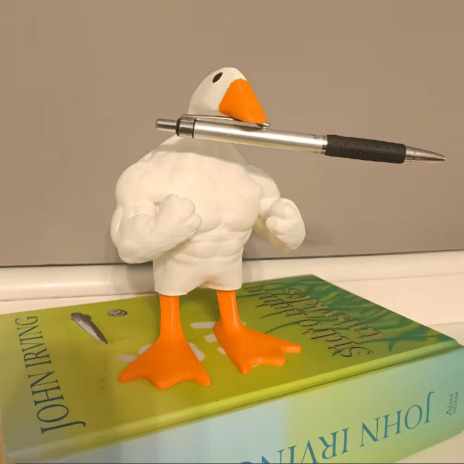 Estatua de pato musculoso