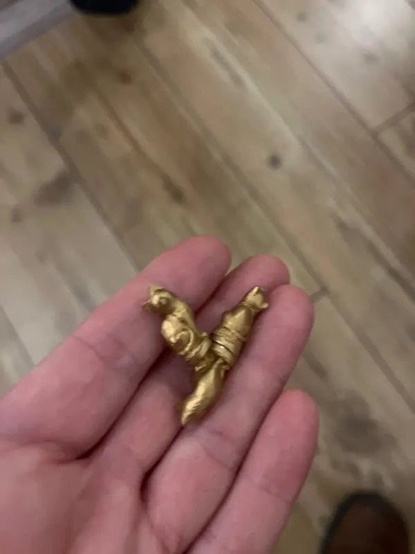 Kitten Hinge Toppers