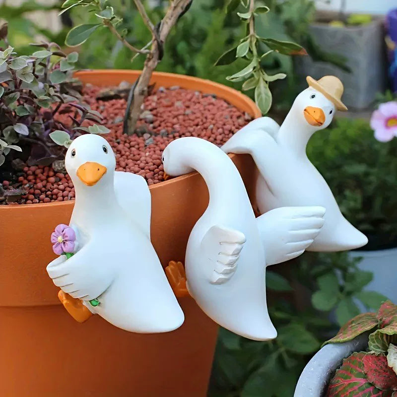 Garden Pot Duck Hanger