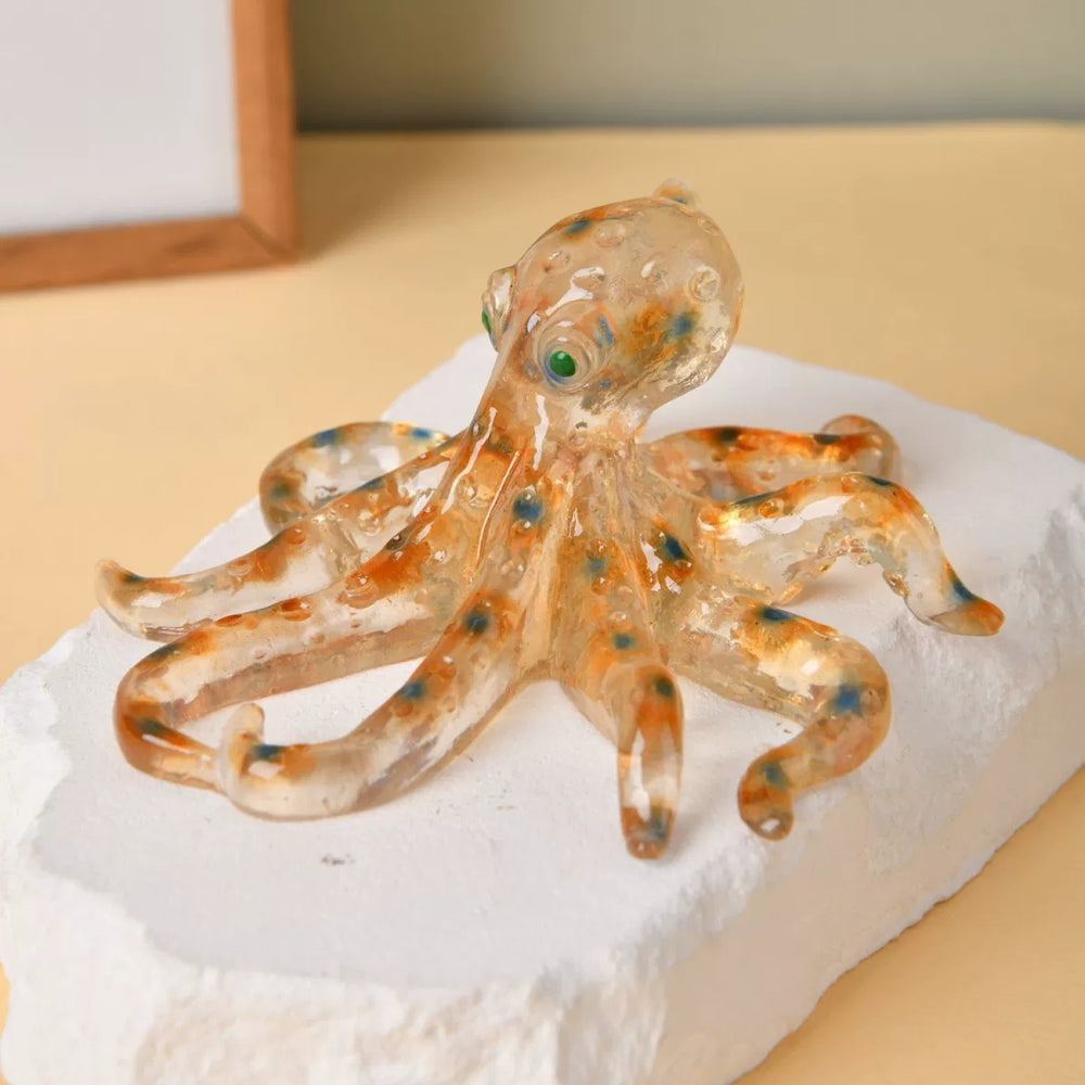 Estatua de criatura pulpo