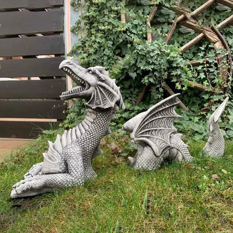 Gothic Lawn Dragon