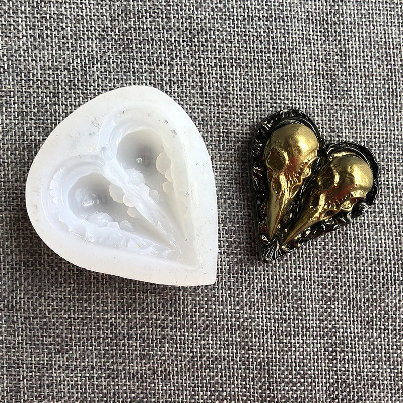 Skull & Bat Silicone Mould