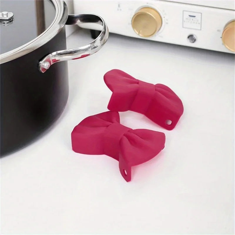 Bow Pot Handle Clip