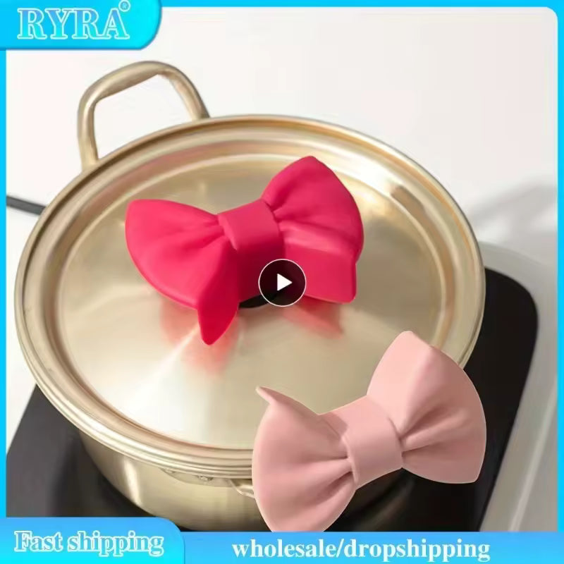Bow Pot Handle Clip
