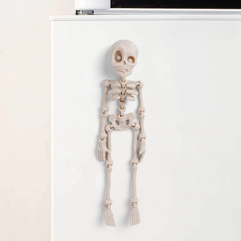 Poseable Skull Magnet