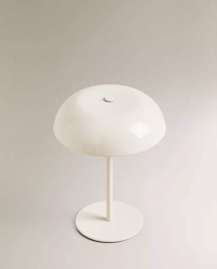 The lamp in the white finish, plain studio shot