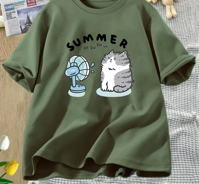 Summer cat and fan tee in army green, chest print of a cartoon cat cooling off in front of an electric fan