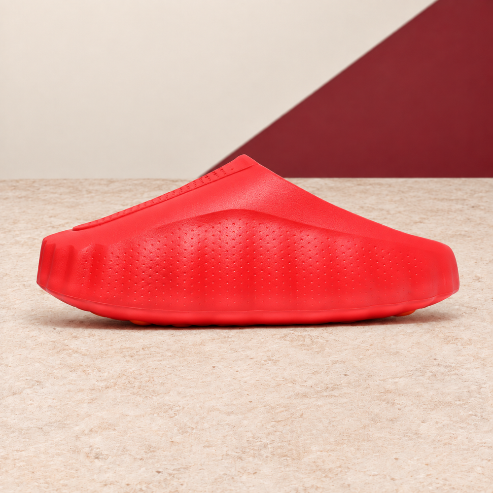Massage-Node Closed-Toe Clogs - Red