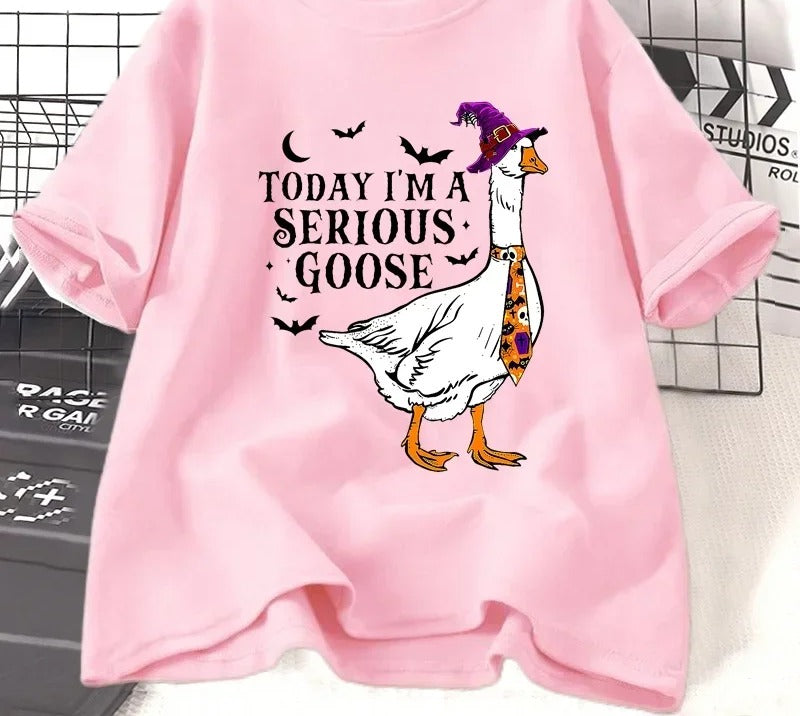 Witch-hat goose slogan t-shirt in pink