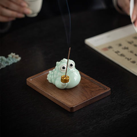 Fortune Toad Incense Burner