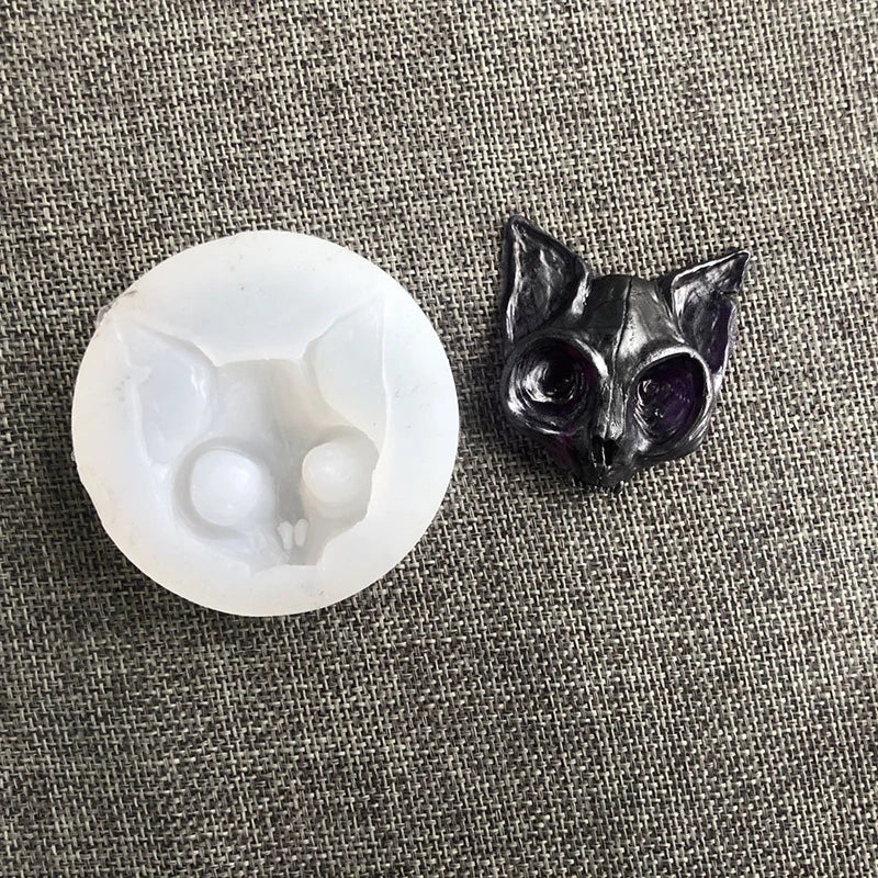 Skull & Bat Silicone Mould