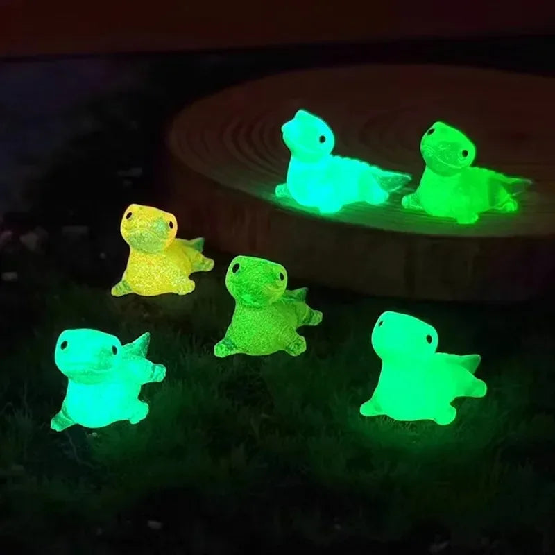 The maker's dark-room photograph of the lizards glowing green
