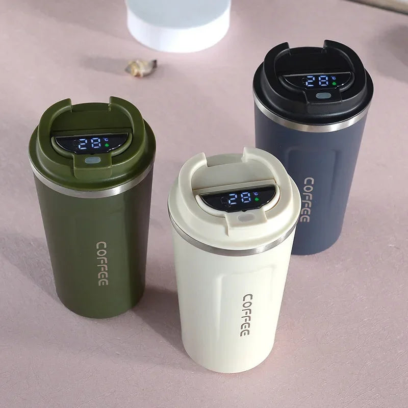 Temperature-Display Travel Mug