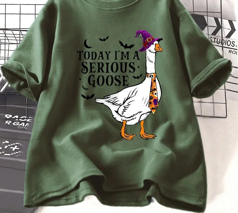 Witch-hat goose slogan t-shirt in army green