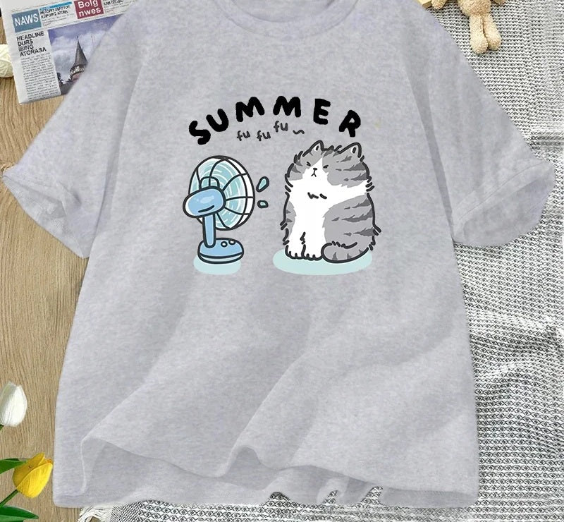 Summer cat and fan tee in grey, chest print of a cartoon cat cooling off in front of an electric fan